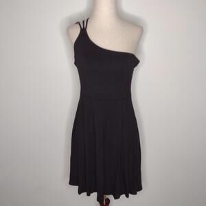 NWT Adome Women's Black Dress Size Medium